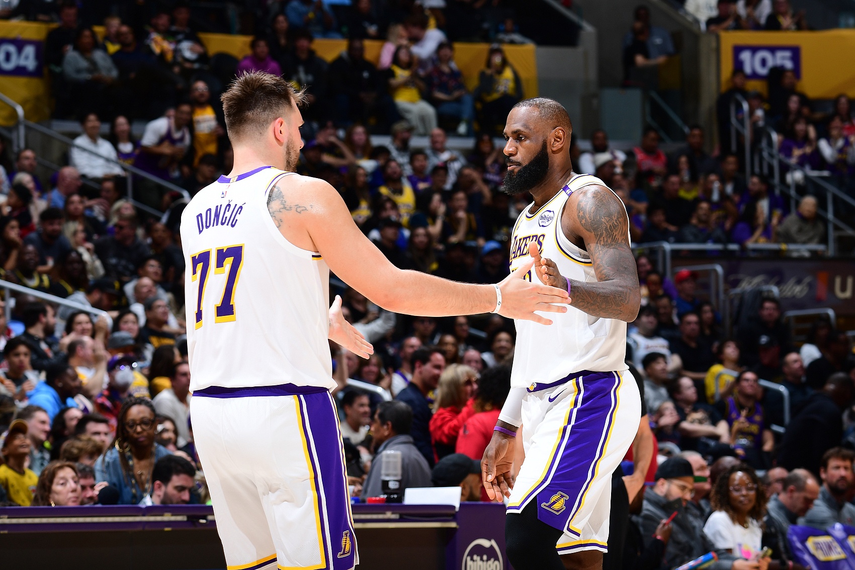 卡位戰(zhàn)/老詹里程碑/灰熊換帥！ESPN預(yù)測(cè)勝率：湖人54.9%微占優(yōu)勢(shì)